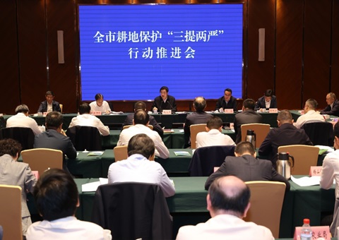 无锡开展耕地保；；；；；；；ぁ叭崃窖稀毙卸 打造墟落振兴新引擎