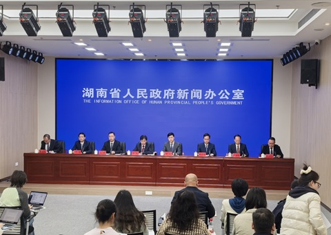 突破长株潭行政区划壁垒，，，，，湖南将建设跨区域土地生意机制